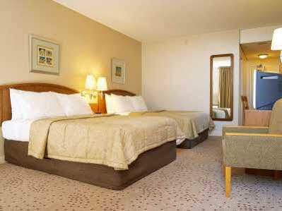 Hotel Garden Court Nelson Mandela Boulevard 3*